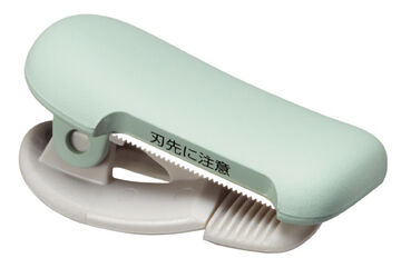 Karu Cut clip-type Washi Tape cutter 10~15mm Light Green,Pastel green, small image number 0