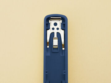 KOKUYO ME Portable Stapler Graphite Blue,GRAPHITE BLUE, small image number 4